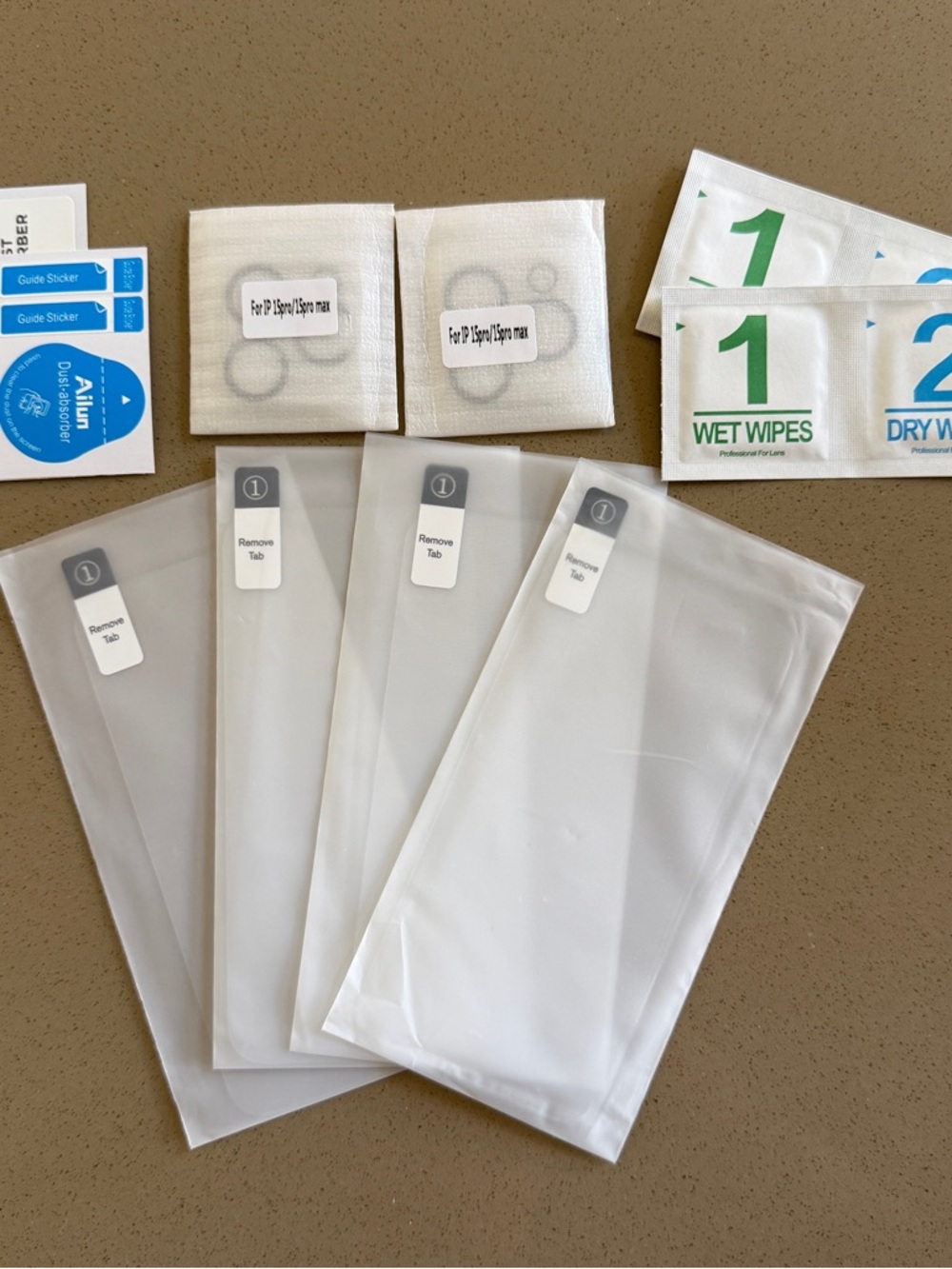 iPhone 15/15 Pro Tempered Glass Screen Protector Bundle